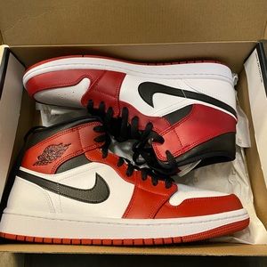 Air Jordan 1 mid white/gym red-black brand new
